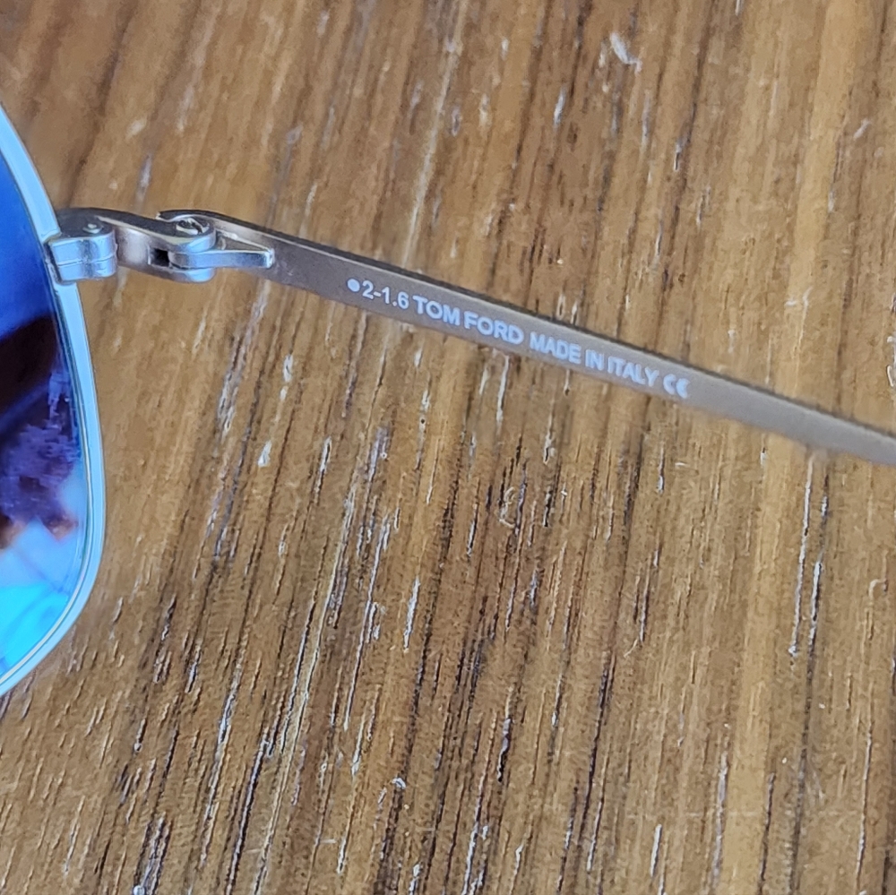 $390 Brand New 100% Auth Tom Ford Ronnie FT0439 Brown Gradient Sunglasses - Picture 12 of 16